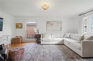 6690 Castleton Dr NW, Atlanta, GA 30328 - Photo 4