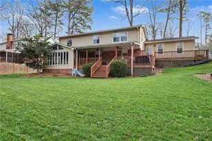 6690 Castleton Dr NW, Atlanta, GA 30328 - Photo 24