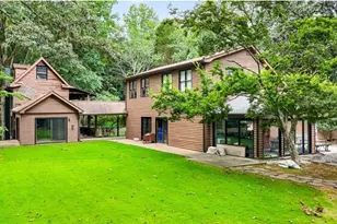 451 Nichols Dr, Suwanee, GA 30024 - Photo 4