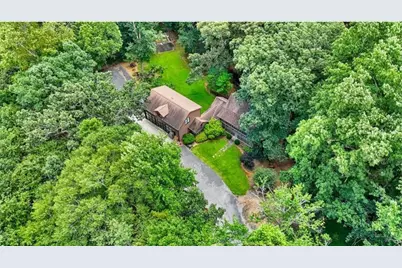 451 Nichols Drive, Suwanee, GA 30024 - Photo 18