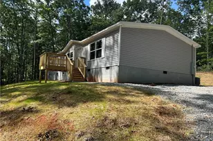 564 Ridge Rd, Dawsonville, GA 30534 - Photo 2