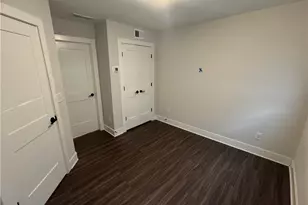 1241 Cushenberry Ln, Atlanta, GA 30318 - Photo 12