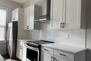 1241 Cushenberry Ln, Atlanta, GA 30318 - Photo 4