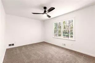 1966 S Hidden Hills Pkwy, Stone Mountain, GA 30088 - Photo 32