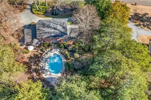 7590 Chaparral Dr, Sandy Springs, GA 30350 - Photo 34