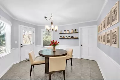 7590 Chaparral Drive, Sandy Springs, GA 30350 - Photo 14