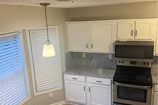 5064 Laurel Glen Ct SE, Smyrna, GA 30082 - Photo 4