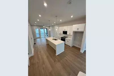 991 Bibbs Circle NW #23, Atlanta, GA 30318 - Photo 4