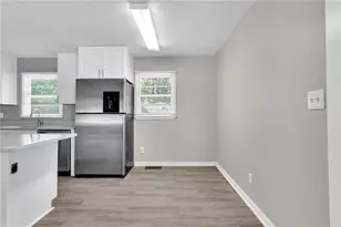 2070 Twelve Oaks Circle NW, Kennesaw, GA 30144 - Photo 10