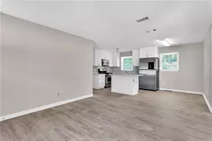 2070 Twelve Oaks Circle NW, Kennesaw, GA 30144 - Photo 8