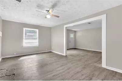 2070 Twelve Oaks Circle NW, Kennesaw, GA 30144 - Photo 6