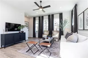 982 Bibbs Circle NW, Atlanta, GA 30318 - Photo 4