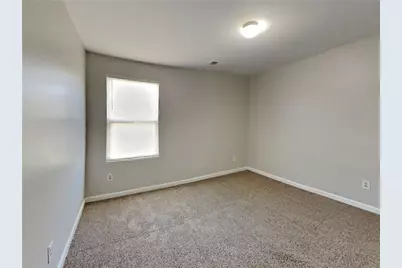 7585 Volion Parkway, Fairburn, GA 30213 - Photo 12