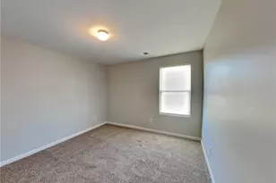 7585 Volion Pkwy, Fairburn, GA 30213 - Photo 4