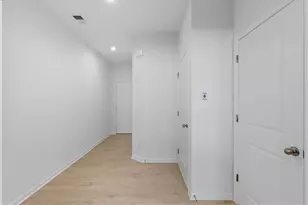 1186 Park Center Cir, Austell, GA 30168 - Photo 4