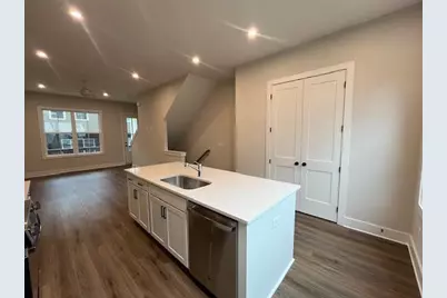 1426 Hazy Way SE #320, Atlanta, GA 30315 - Photo 4