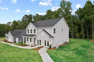 738 Mirror Lake Pkwy, Villa Rica, GA 30180 - Photo 4