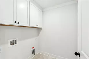 2370 Reserve Manor Ct, Lawrenceville, GA 30043 - Photo 38