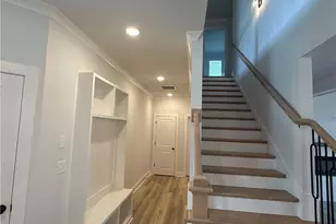 2370 Reserve Manor Ct, Lawrenceville, GA 30043 - Photo 6