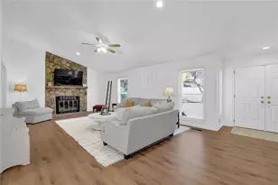 889 Fawn Way, Marietta, GA 30068 - Photo 6