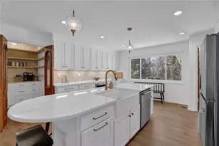 889 Fawn Way, Marietta, GA 30068 - Photo 10
