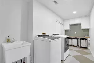 889 Fawn Way, Marietta, GA 30068 - Photo 26