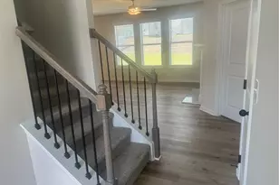 325 Rodeo Dr, Auburn, GA 30011 - Photo 8