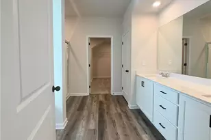 385 Rodeo Dr, Auburn, GA 30011 - Photo 14