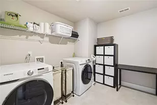 700 Stately Dr, Woodstock, GA 30188 - Photo 24