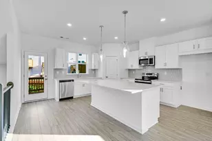 327 Dresden Circle, Tucker, GA 30084 - Photo 6