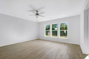 6117 Wayburn St, Tucker, GA 30084 - Photo 12