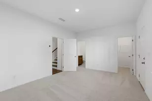 6121 Wayburn St, Tucker, GA 30084 - Photo 2