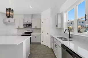 6137 Wayburn St, Tucker, GA 30084 - Photo 8