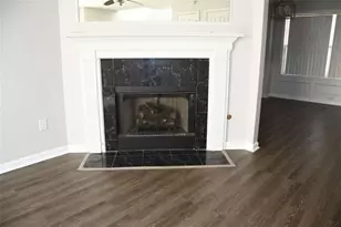 4612 Grand Central Pkwy, Decatur, GA 30035 - Photo 4