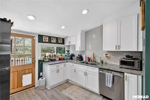 2218 Dunseath Ave NW, Atlanta, GA 30318 - Photo 14