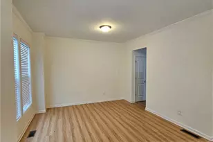 650 Sunset Park Dr, Suwanee, GA 30024 - Photo 12