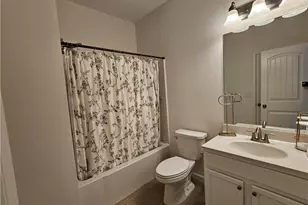 650 Sunset Park Dr, Suwanee, GA 30024 - Photo 24