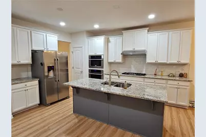 650 Sunset Park Drive, Suwanee, GA 30024 - Photo 2