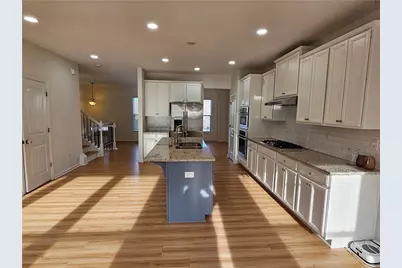 650 Sunset Park Drive, Suwanee, GA 30024 - Photo 6