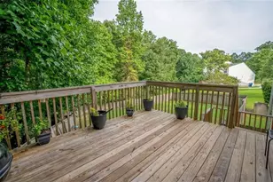 1805 Campbell Ives Dr, Lawrenceville, GA 30045 - Photo 6