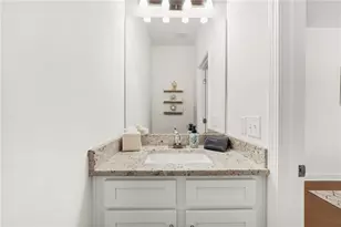 617 Chestnut St, Hapeville, GA 30354 - Photo 8