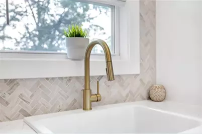 2216 Pansy Street NW, Atlanta, GA 30314 - Photo 10