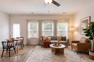 115 Buckingham Ln, Hoschton, GA 30548 - Photo 2