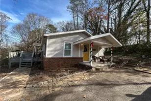 3006 Scenic Dr, Gainesville, GA 30506 - Photo 2