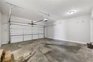 341 Windermere Dr, Loganville, GA 30052 - Photo 36