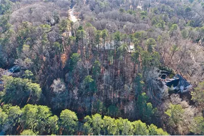 2413 Spalding Drive, Atlanta, GA 30350 - Photo 6