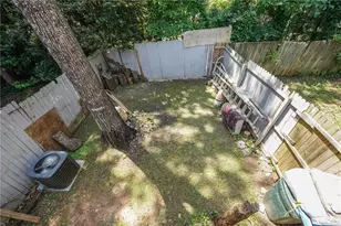 5607 Stonington Trace Pkwy, Stone Mountain, GA 30087 - Photo 24