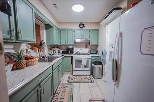 5607 Stonington Trace Pkwy, Stone Mountain, GA 30087 - Photo 6