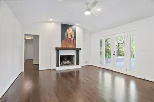 4555 Runnemede Rd NW, Atlanta, GA 30327 - Photo 8