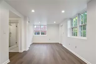 4555 Runnemede Rd NW, Atlanta, GA 30327 - Photo 26